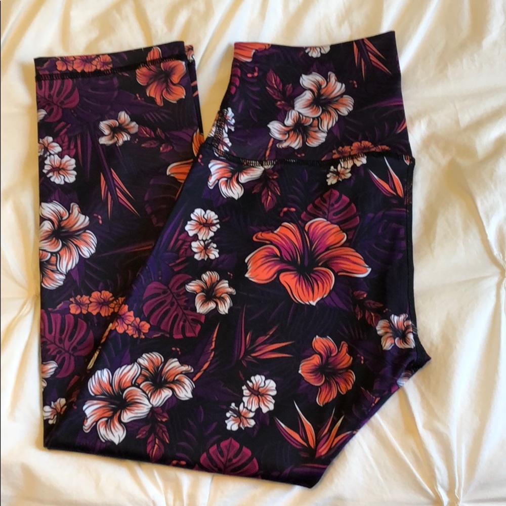 Project X - Capri Leggings - (M)
